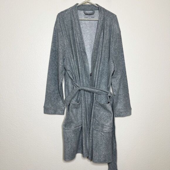 Eddie Bauer Sleepwear 2XL Robe Soft Fleece Gray Long Wrap Tie Pockets Womens - Picture 1 of 13